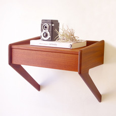 Orum Mobelfabrik / Wall shelf with drawer in teak をアップしました