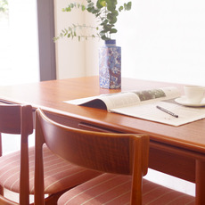 【張替代込】Henry Rosengren Hansen / Dining chair をアップしました