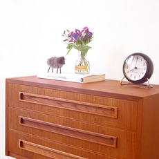 Knud Nielsen / Chest of 3drawers in teak をアップしました