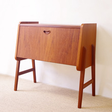 Cabinet with flip up door in teak をアップしました