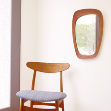 Uno&Osten Kristiansson / Oval mirror in solid oak をアップしました