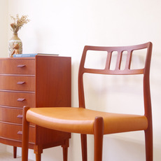 J.L.Moller /Dining chairs model.79 in teak をアップしました