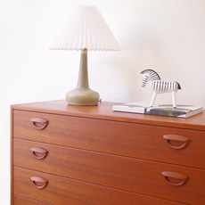 Kai Kristiansen / Chest of 4drawers in teak をアップしました