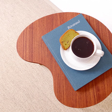 Kidney shaped table with tray in teak をアップしました