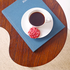 Kidney shaped table in rosewood をアップしました