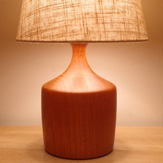 Table lamp in solid teak をアップしました