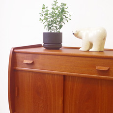 Cabinet with drawer&sliding doors をアップしました