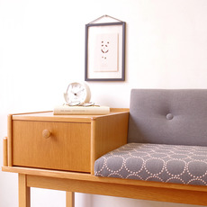 Telephone bench (mina perhonen) をアップしました