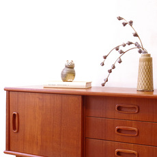 Cabinet in teak をアップしました