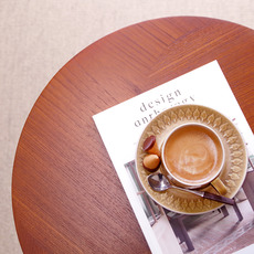 Round side table in teak をアップしました