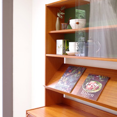 Bodafors / Cupboard with glass doors in teak をアップしました