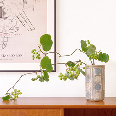 Royal Copenhagen(Aluminia) / Flower vase TENERA をアップしました