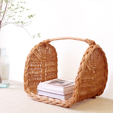 Basket with handle (Magazine rack) をアップしました