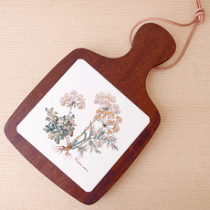 Wooden cheeze board with botanical tile をアップしました