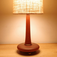 Table lamp in solid teak をアップしました