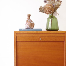 Cabinet with tambour door in teak をアップしました