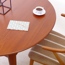 Round table with leave in teak をアップしました
