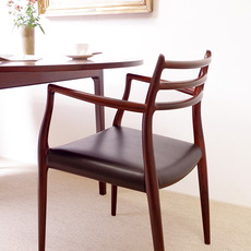 J.L.Moller /Arm chair model.62 in rosewood をアップしました