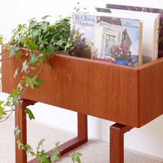 Kai Kristiansen / Flower Planter in teak をアップしました