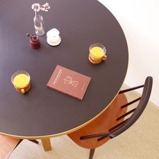 Alvar Aalto / Table 90A (round) をアップしました