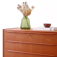 Chest of 4drawers with key in teak をアップしました