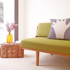 【張替代込】Hans J.Wegner / Daybed GE6 in oak をアップしました