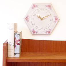 Jie Gantofta / Hexagonal ceramic wall clock をアップしました
