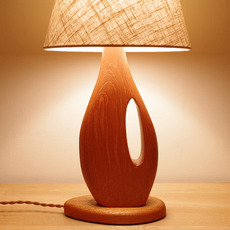 Table lamp in solid teak をアップしました