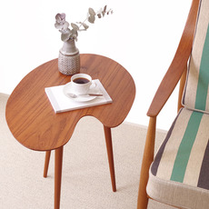 Palette shaped coffee table in solid teak をアップしました 