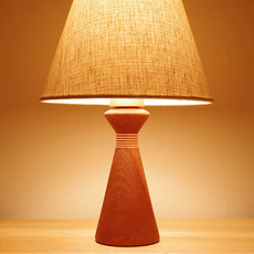Table lamp in solid teak をアップしました