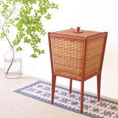 Sewing cabinet with lid をアップしました