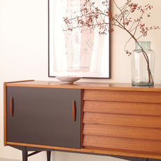 Nils Jonsson / Sideboard with cabinet and 5drawers をアップしました