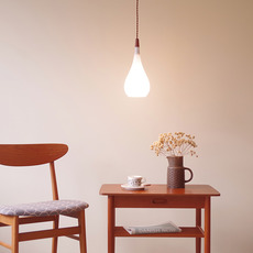 Holmegaard /Drop shaped pendant (white) をアップしました