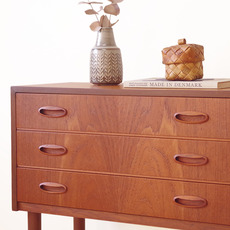Chest of 3drawers in teak をアップしました