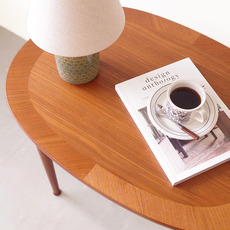 Oval coffee table in teak をアップしました