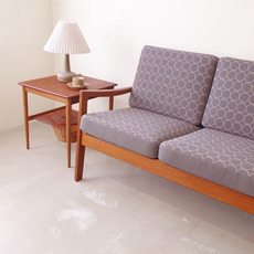 Ole Wanscher / 3pers.sofa model166 Senaterをアップしました