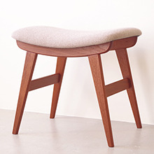 Stool in teak (kvadrat) をアップしました