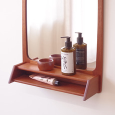 Pedersen & Hansen / Medium mirror with shelf をアップしました