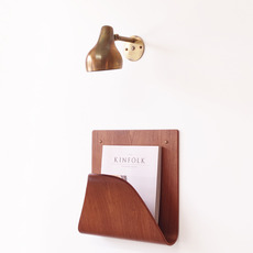 Wall newspaper holder in teak をアップしました
