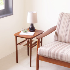 Coffee table in teak をアップしました