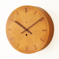 Westerstrand / Wall clock in maple をアップしました