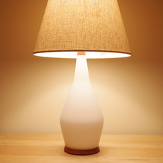 Drop shaped table lamp in opal glass and teak をアップしました