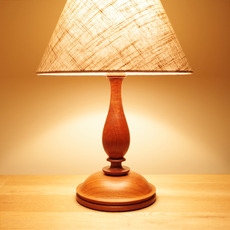 Wood Turning table lamp in solid teak をアップしました