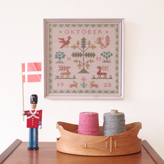 Cross stitch sampler をアップしました