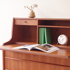 Bureau with drawers & key in teak をアップしました