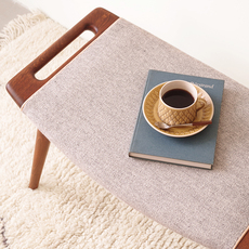 Hans J.Wegner / Ottoman in oak AP-29 をアップしました