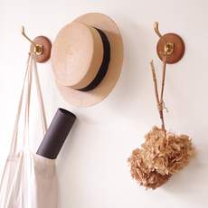 3 set of wall mounted coat hooks in teak&brass をアップしました