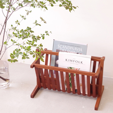 Magazine rack in solid teak をアップしました