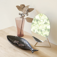 Stig Lindberg / Plate Fladen (black) をアップしました