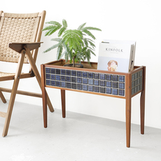 Flower planter in teak and tile をアップしました